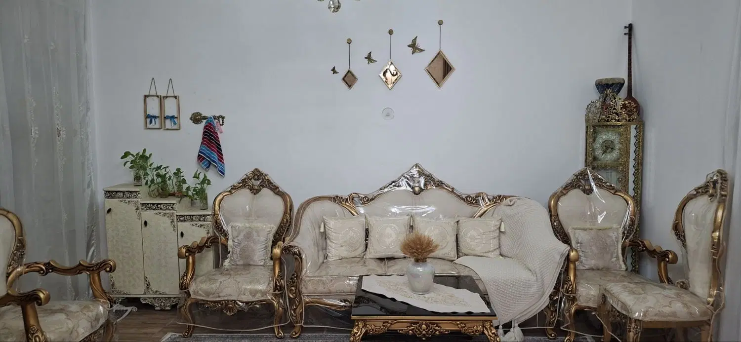 خانه ویلایی ۶۵ متر حیاط دار