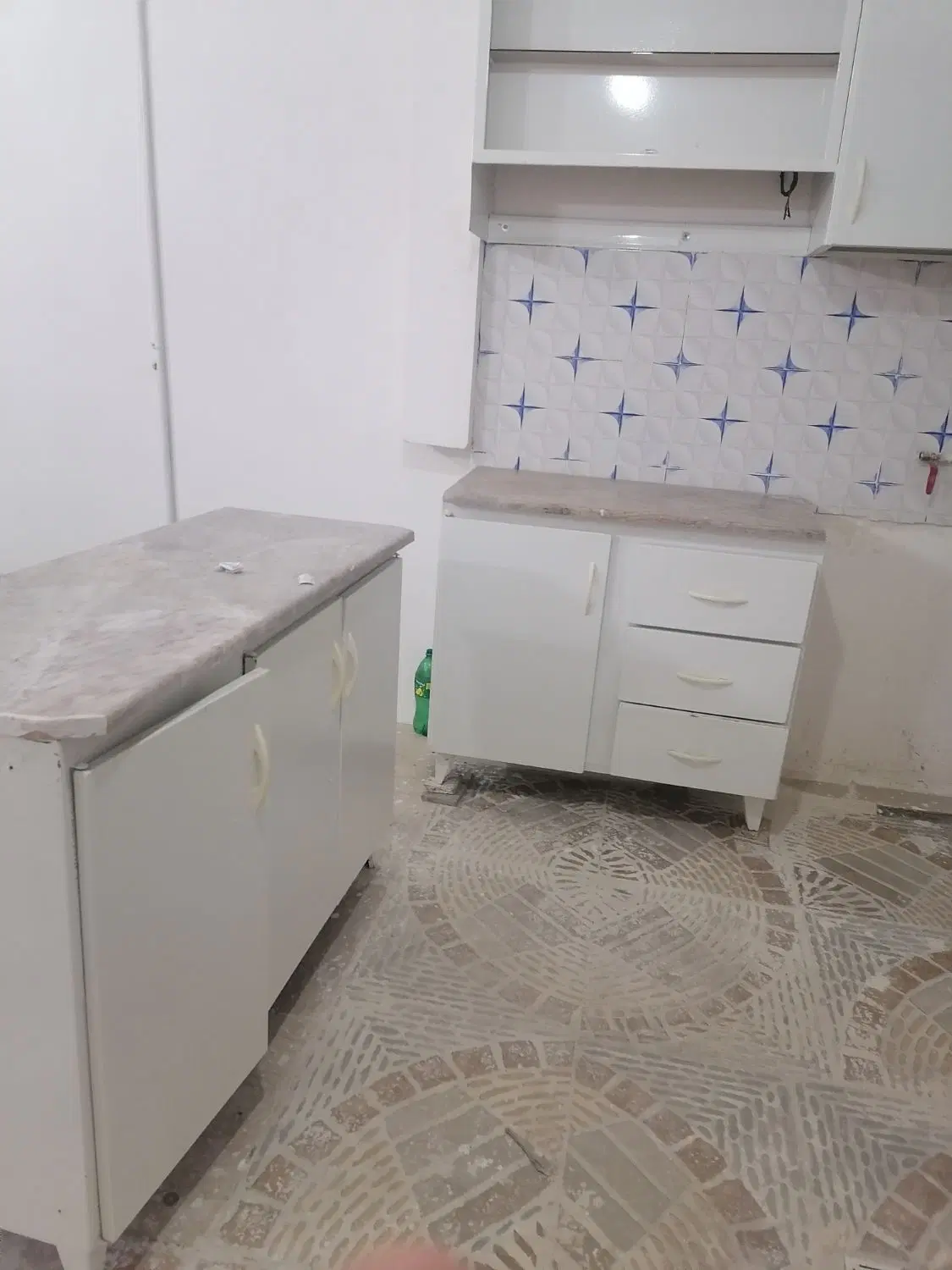 خانه۱۰۰متری دواتاقه رسالت ماشین رو