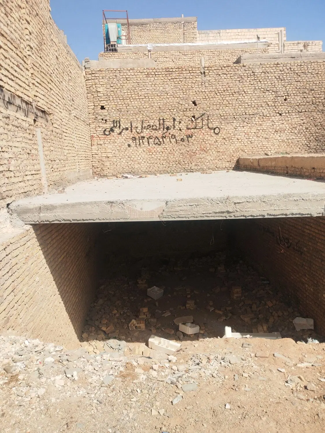 زمین تجاری بلوار باروتکوب زاده
