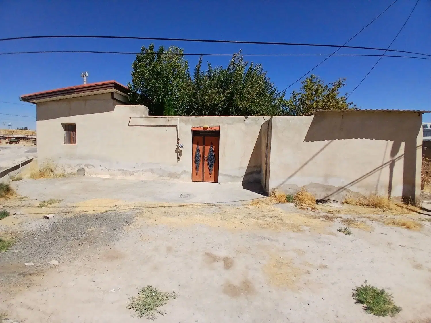 خانه در روستای حاجی پمق
