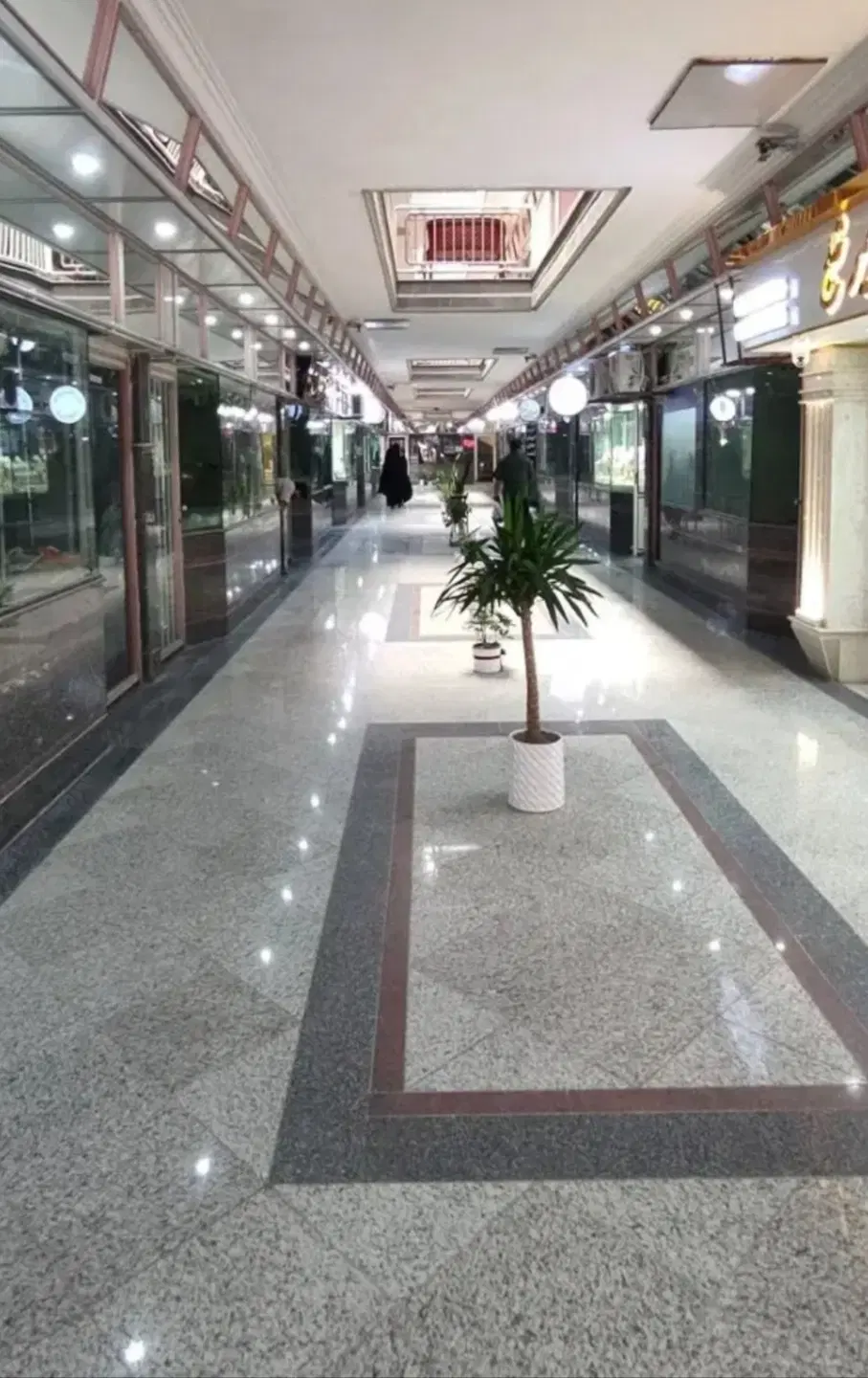 فروش مغازه بهترین لوکیشن رباط کریم پاشاژ سهیل