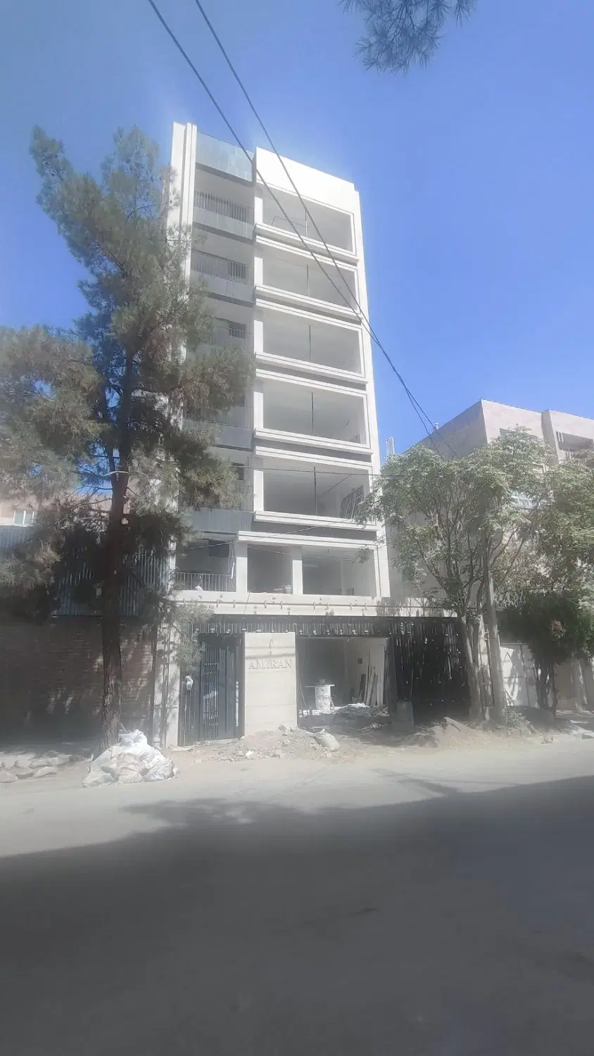 ۷۷ متر نوساز و خوش نقشه در میعاد