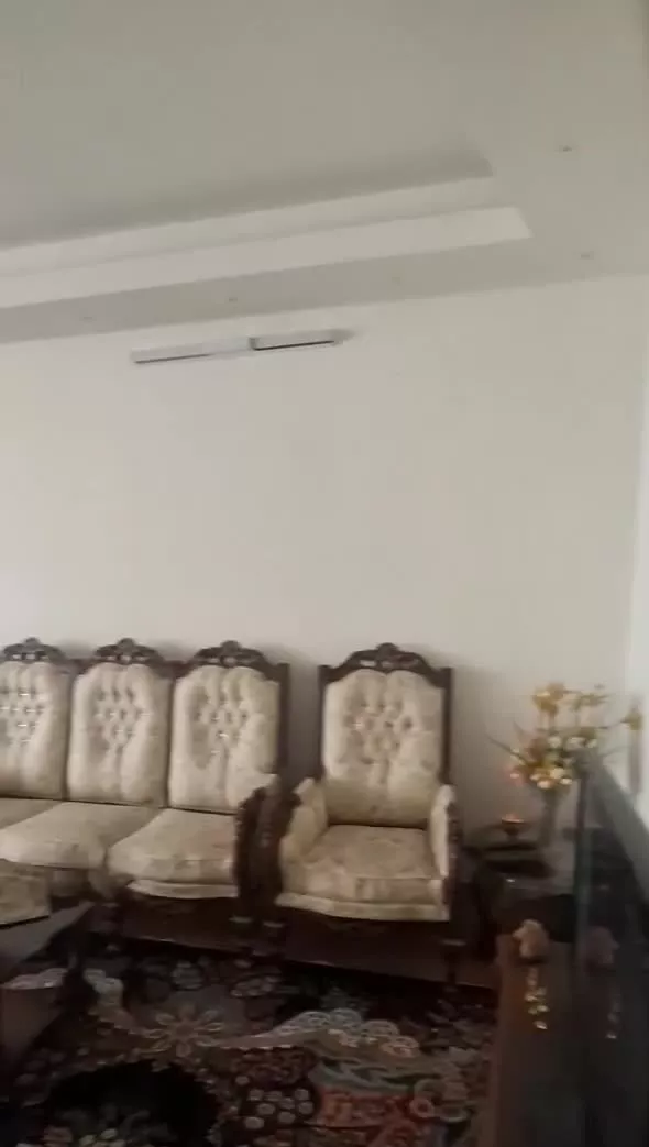فروش یک طبقه رو پیلوت یکجا و تکی
