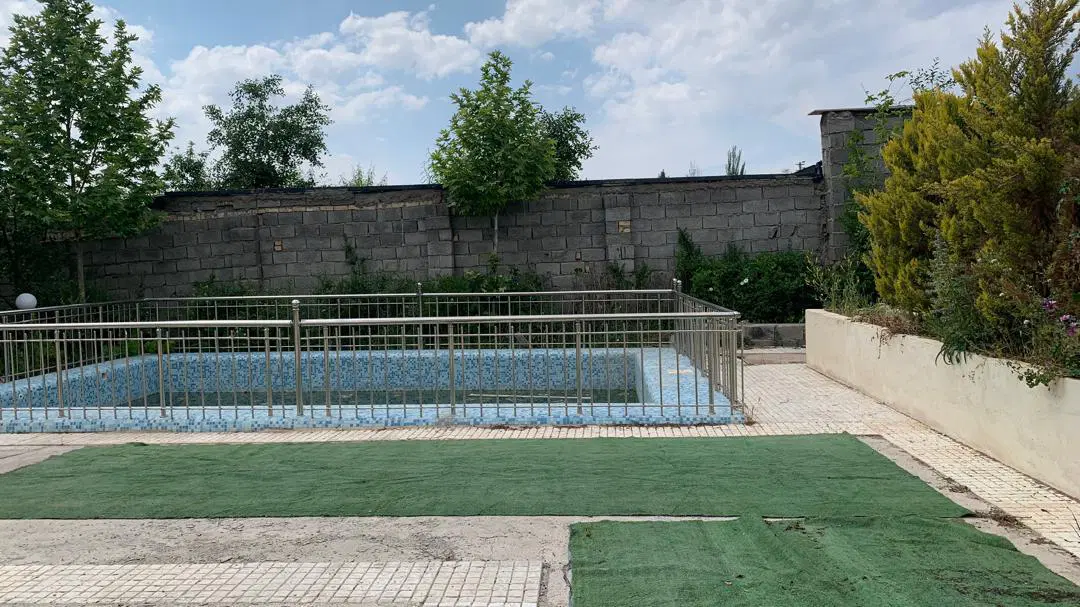 ۵۸۵ متر زمین، ۴۰ متر بنا کوهسار شمالی