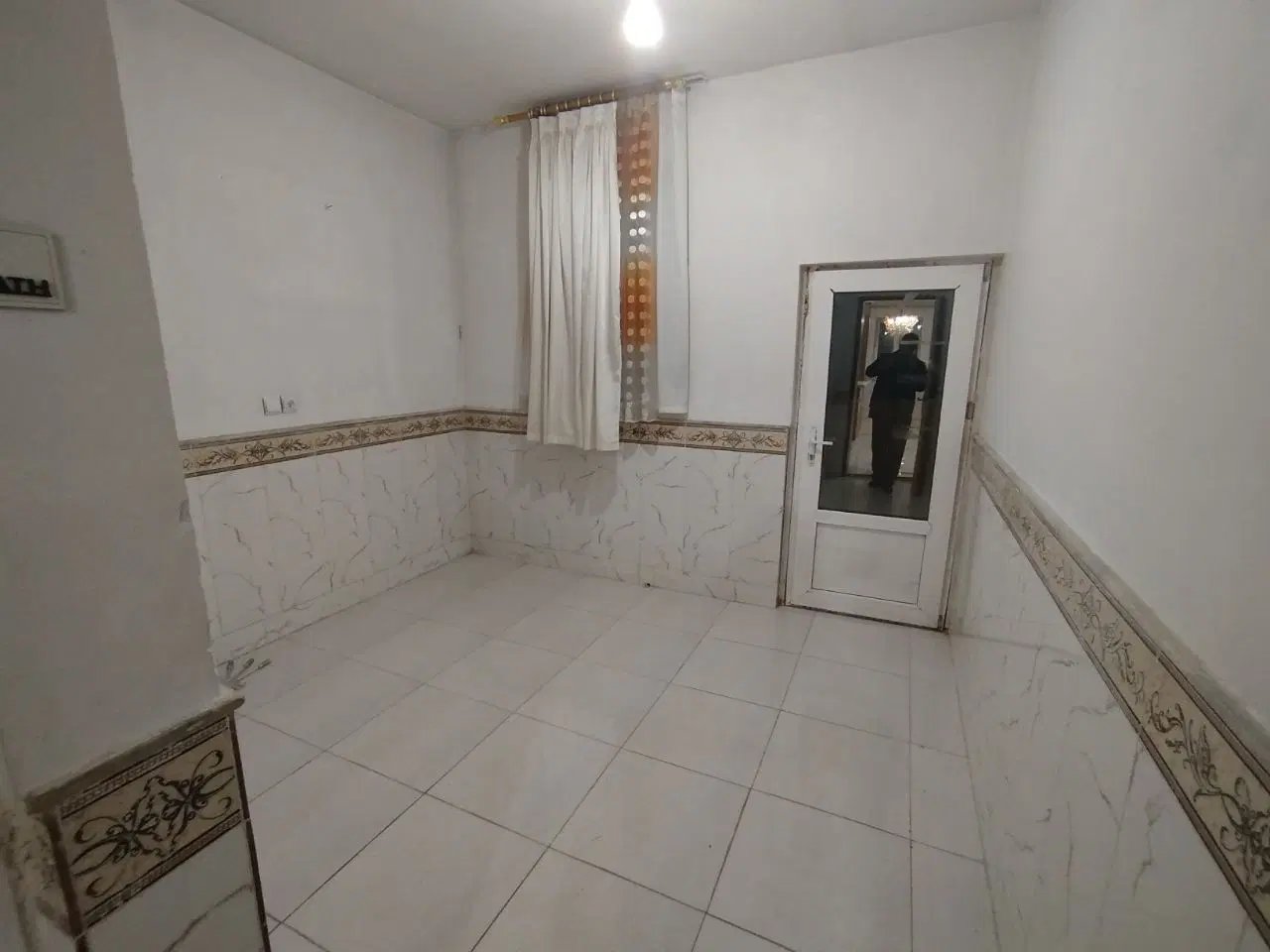 ساختمان‌سه‌‌طبقه
