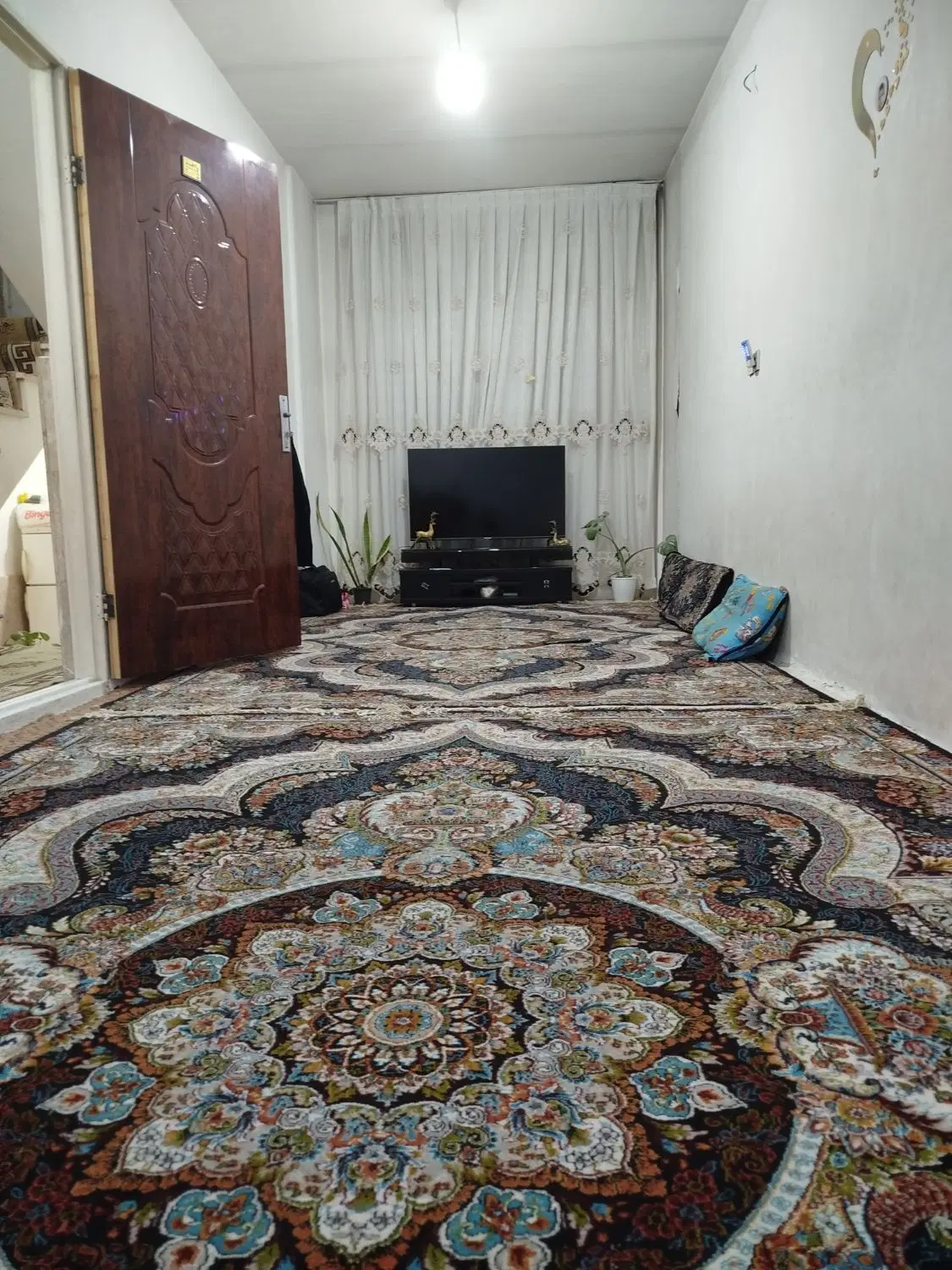 خونه میان اباد