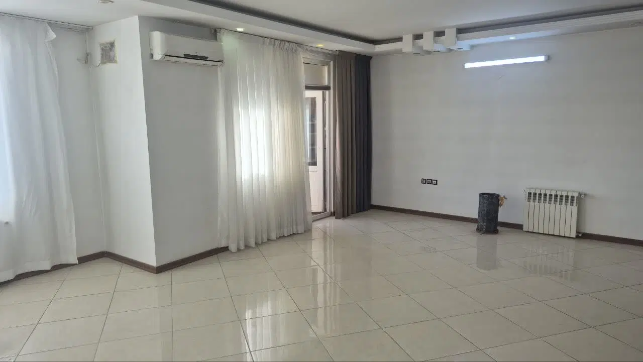 آپارتمان ۱۱۰ متری فول امکانات در بلوار عبادی