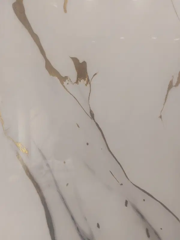 اجاره مغازه در بازار رضا همکف