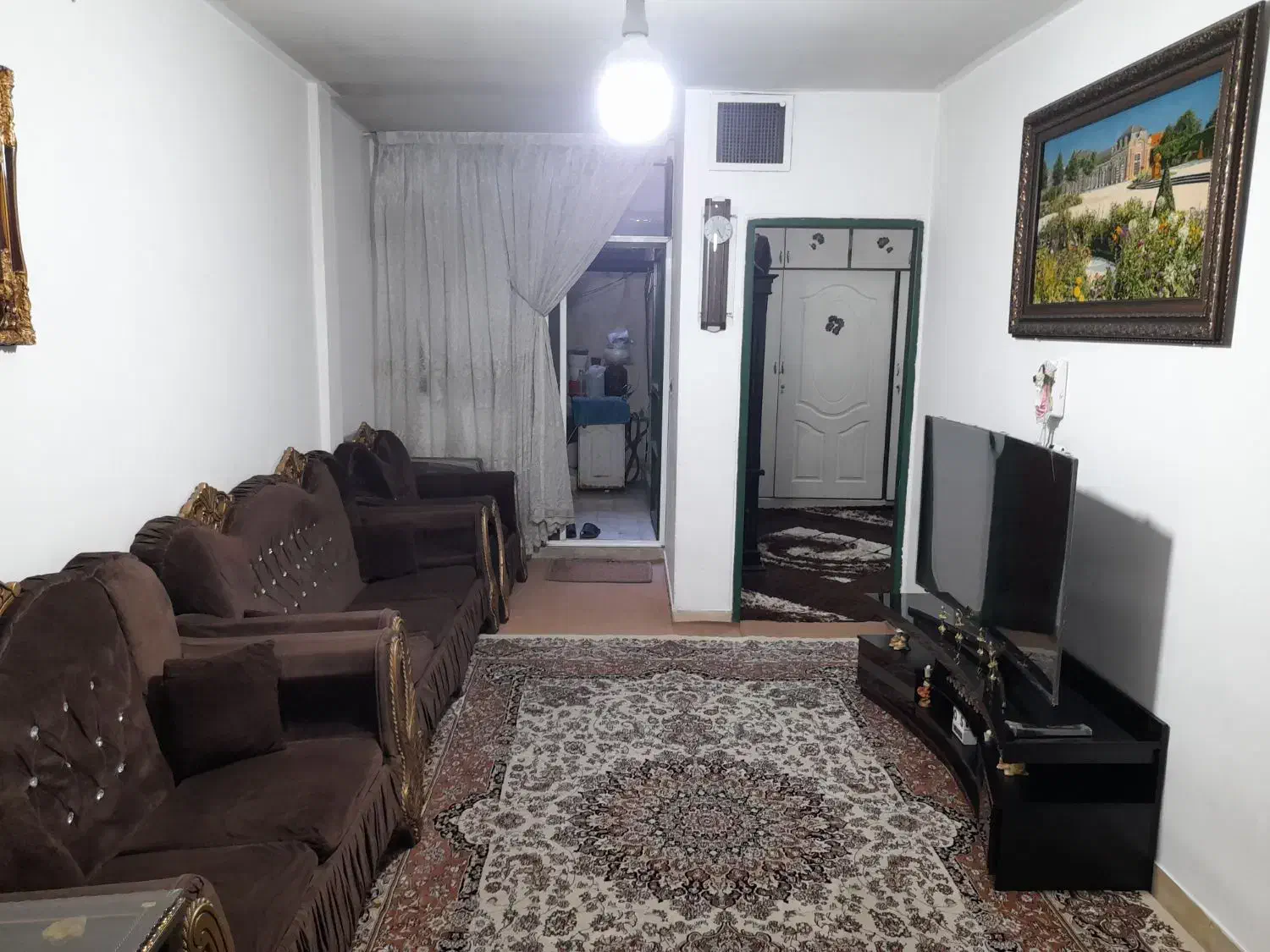 رهن و اجاره ۵۵ متر همکف با حیاط خلوت و پارکینگ