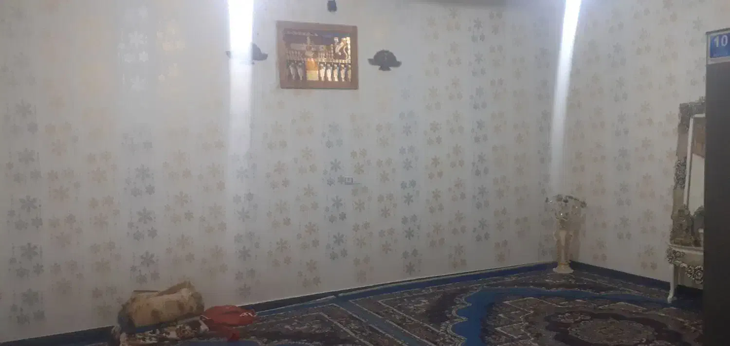 خونه کوی آزادی قلعه ۱۲۰متری