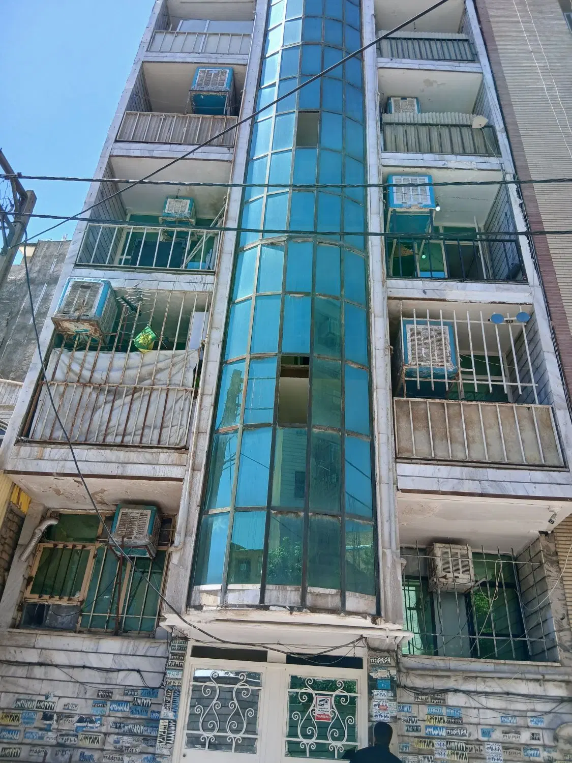 ۵۵ متری روبه کوچه