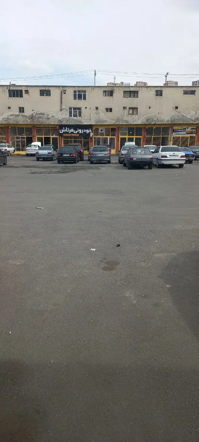 رهن و اجاره هغازه ۶۰ متری داخل کاراژ