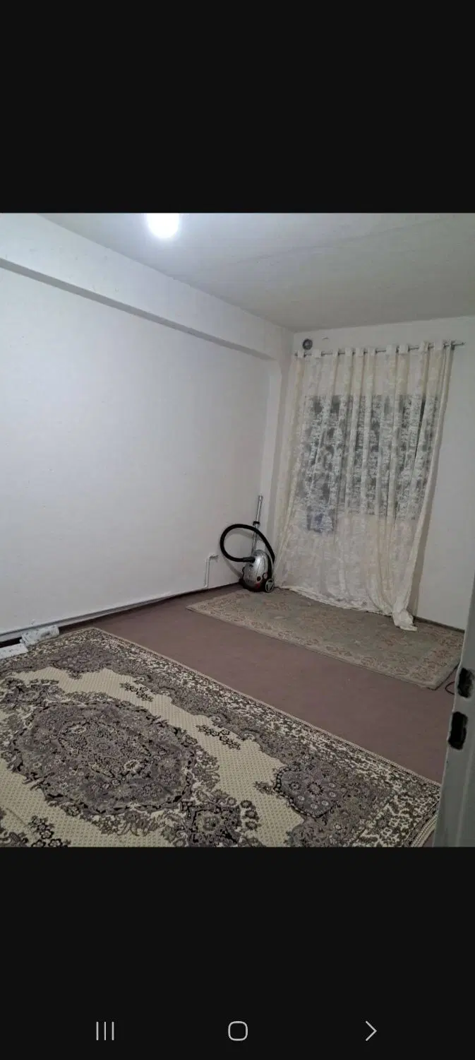 اپارتمان ۵۲ متری .تک برگ سند