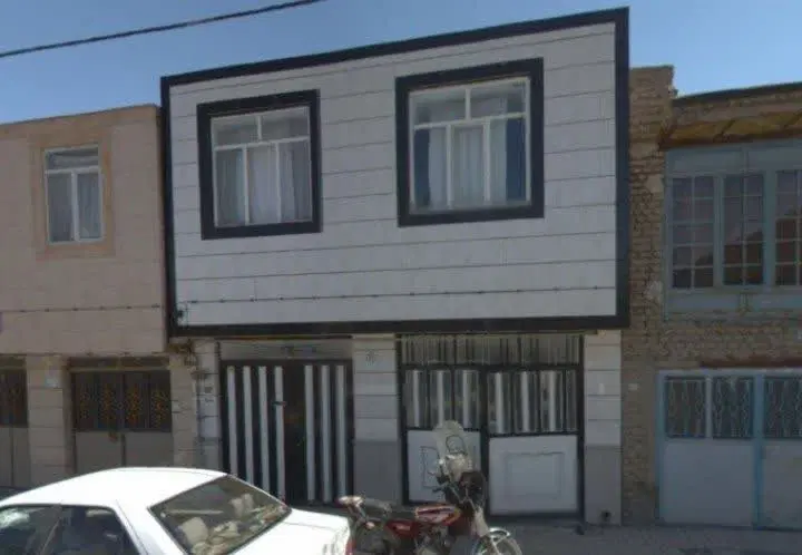 خانه ویلایی دو طبقه حیاط دار