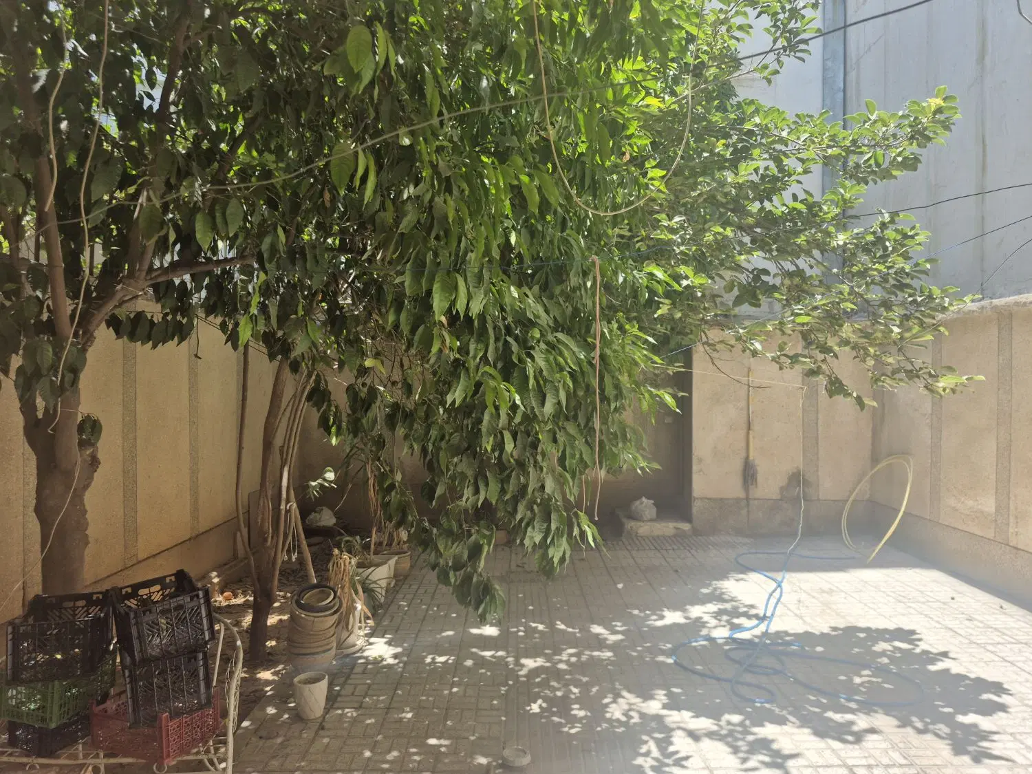 ویلایی ۱۴۰ متری ۲طبقه باغشاه کوچه ۱
