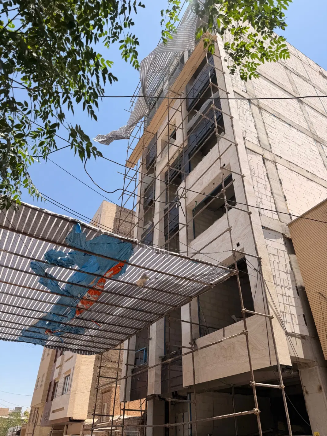 آپارتمان۱۰۰متر_آزادگان