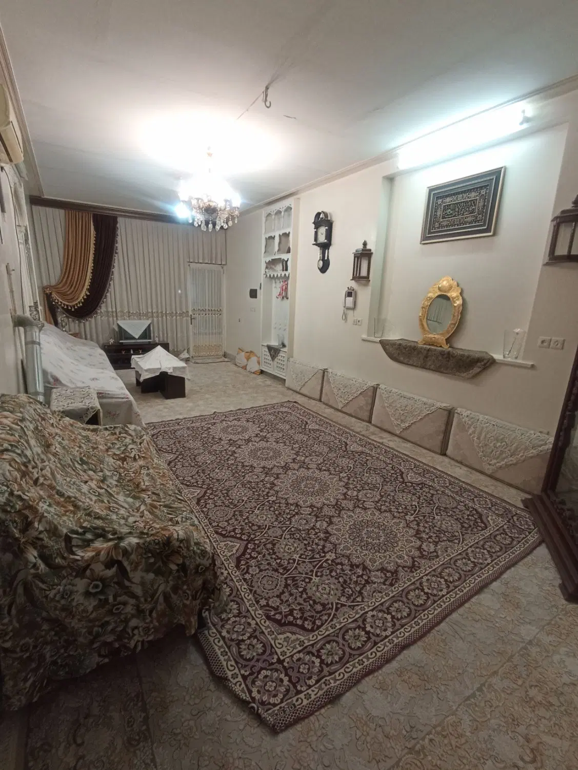 منزل ویلایی در مرکز شهر