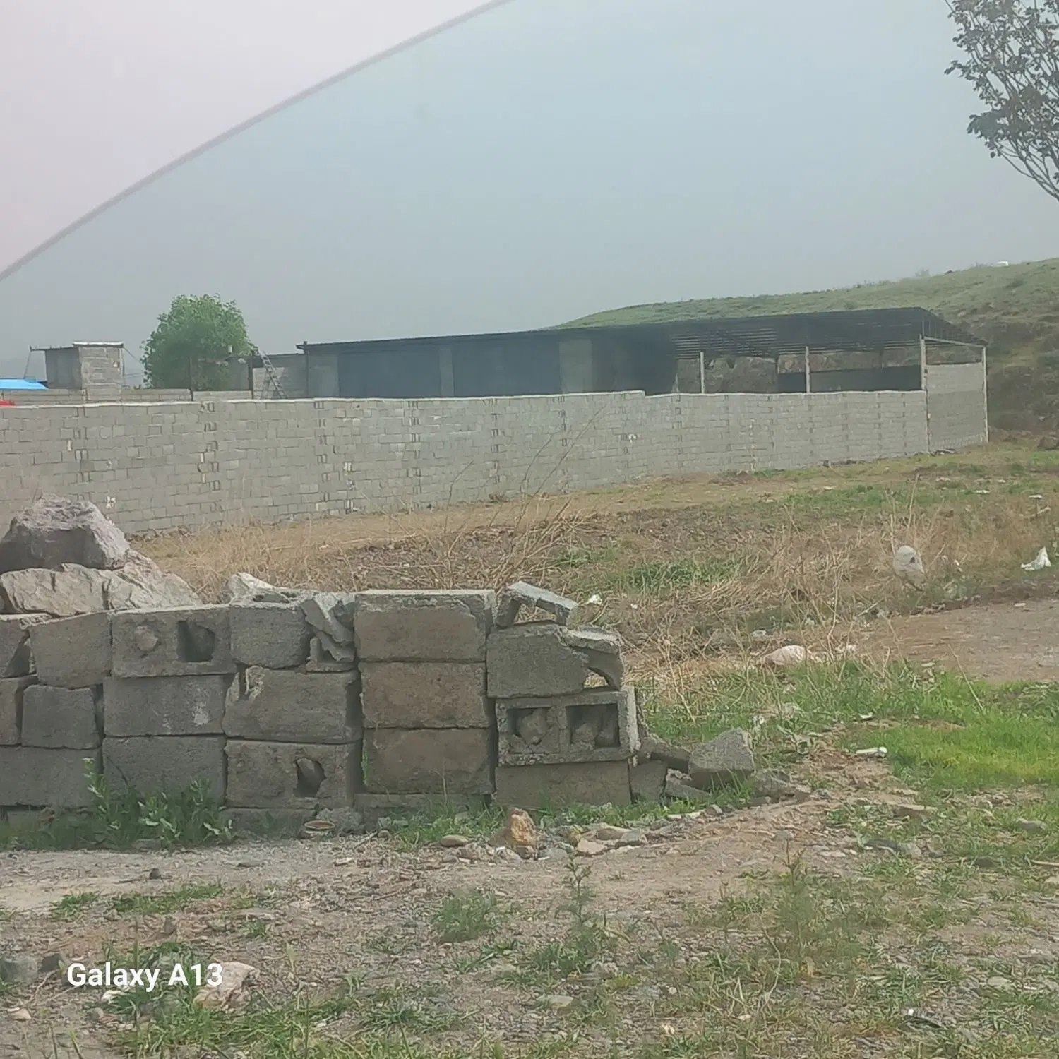 زمین مناسب نمایشگاه وکارگاه