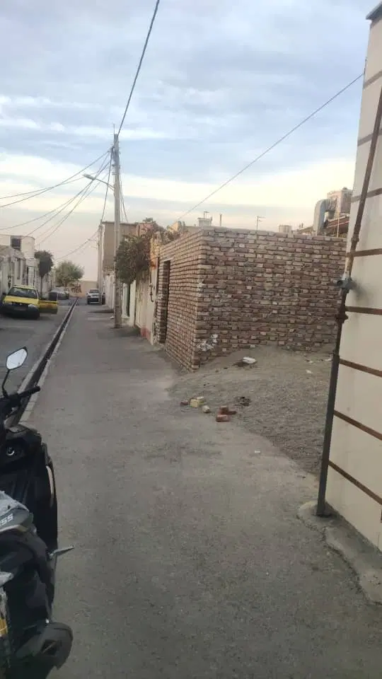 96متر زمین..تنها قواره خالی در کوچه