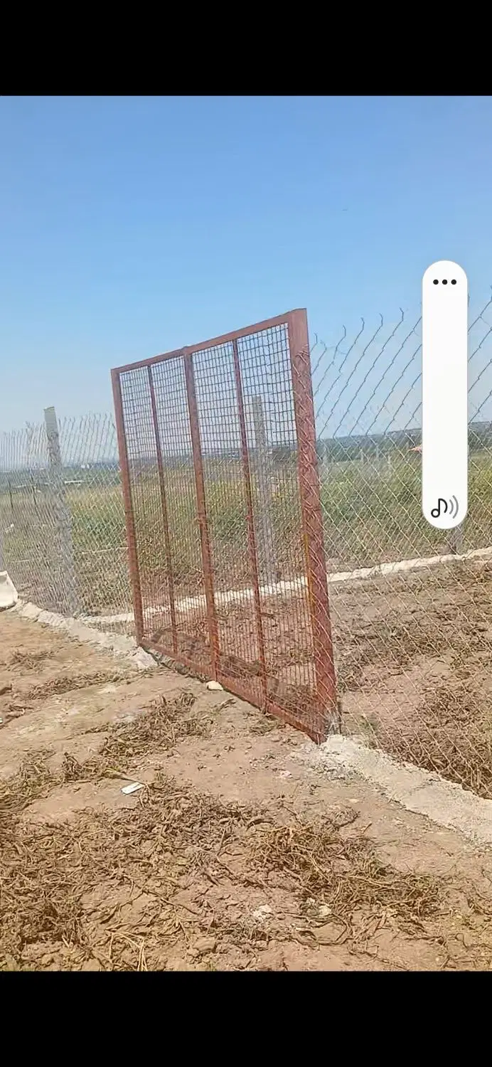 زمین کردکوی  شموشک علیا