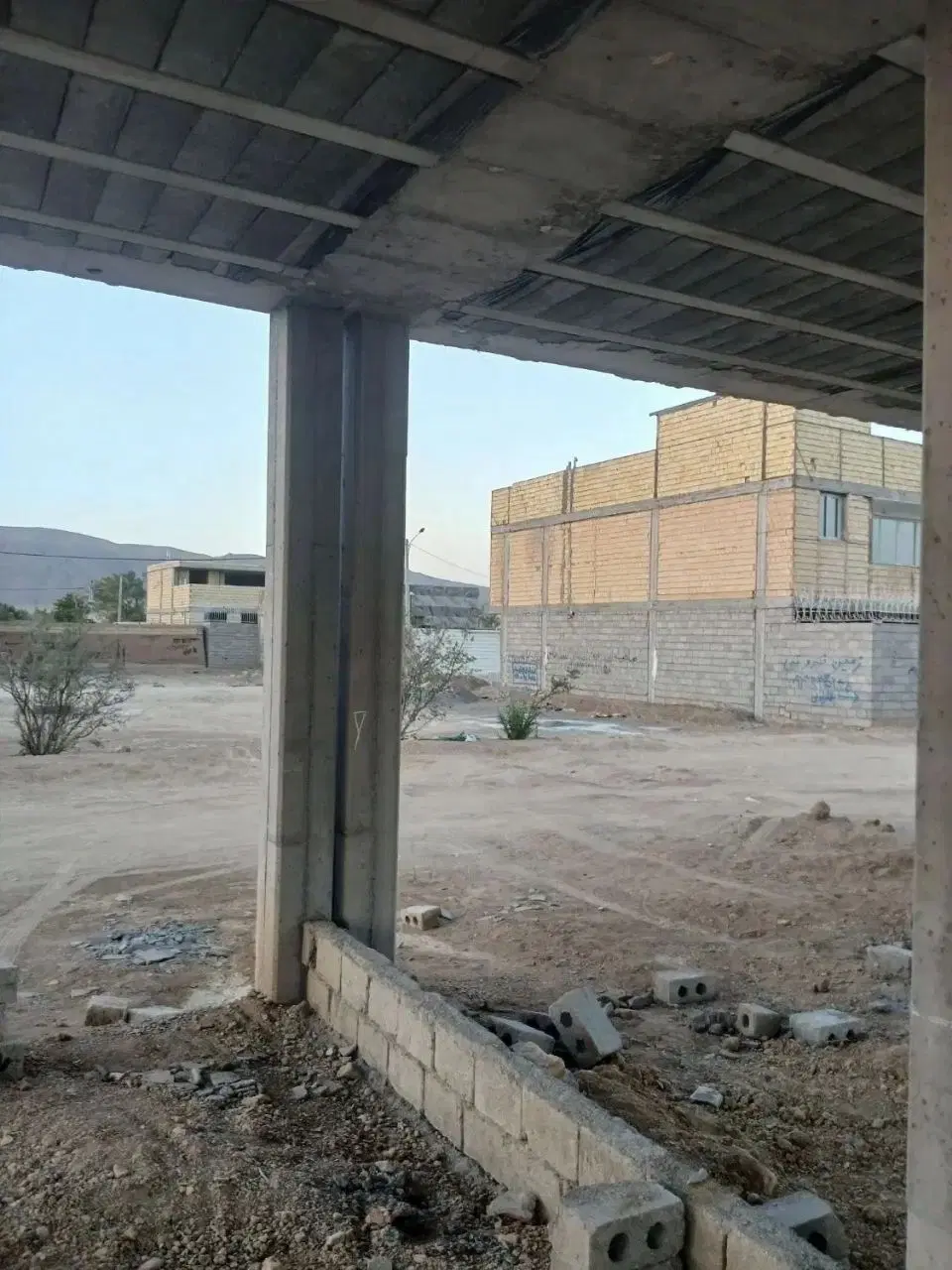 فروش صفر کاری دوقطه زمین