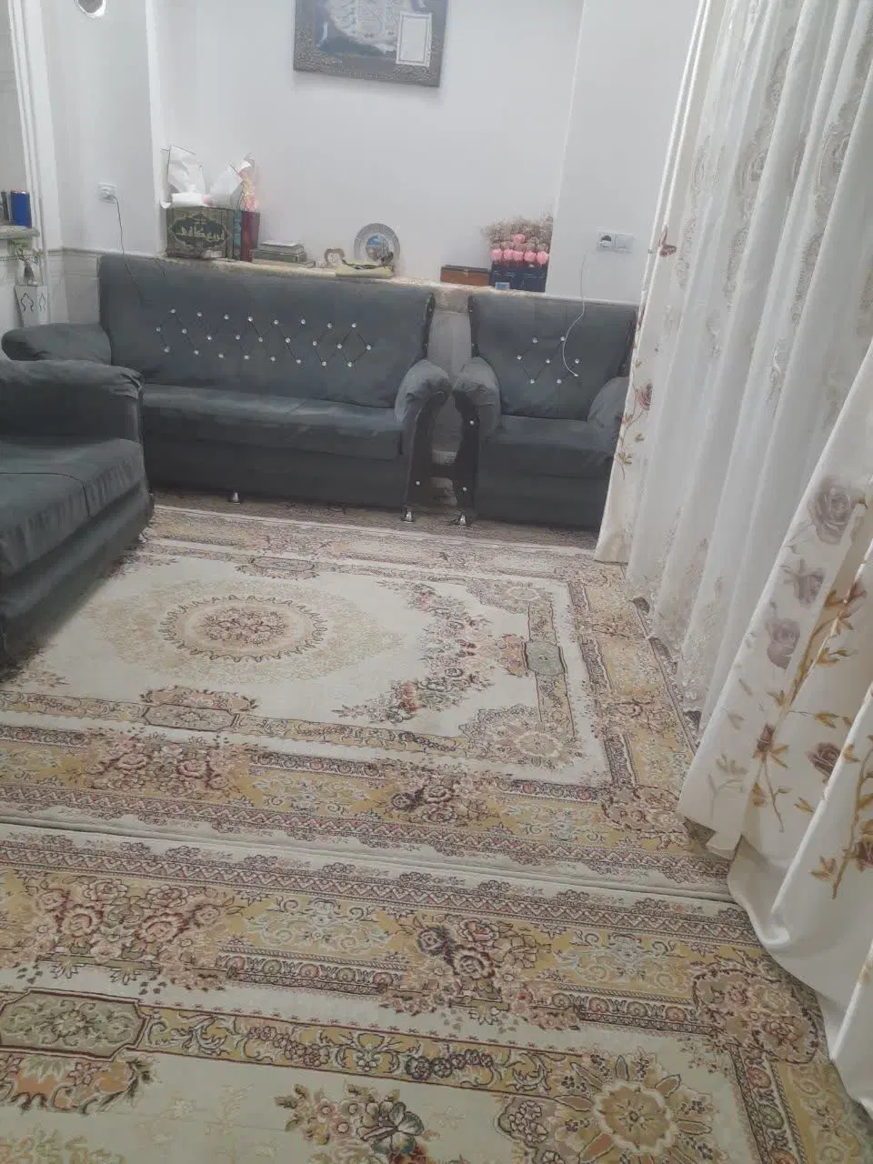منزل ۷۸متری باز سازی شده تمیز همکف