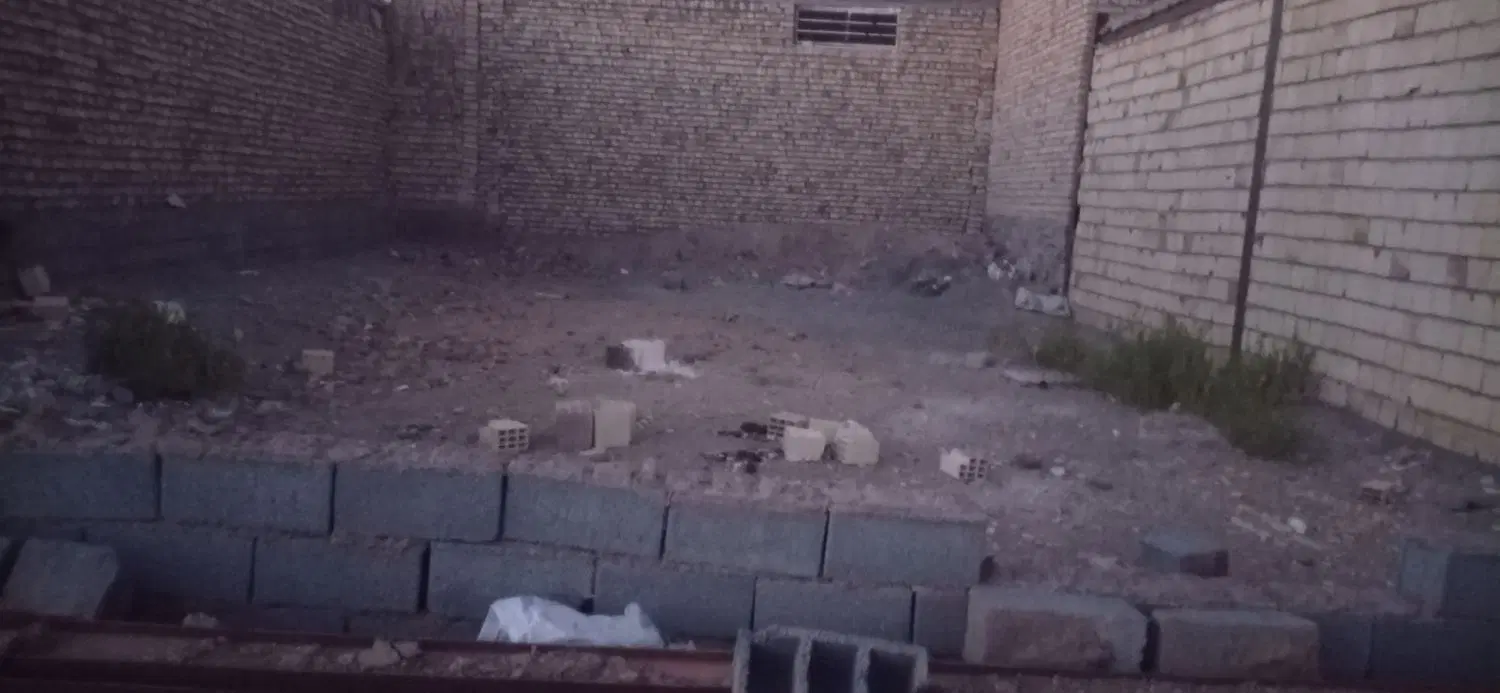 زمین121متری  شمالی حاجی آباد