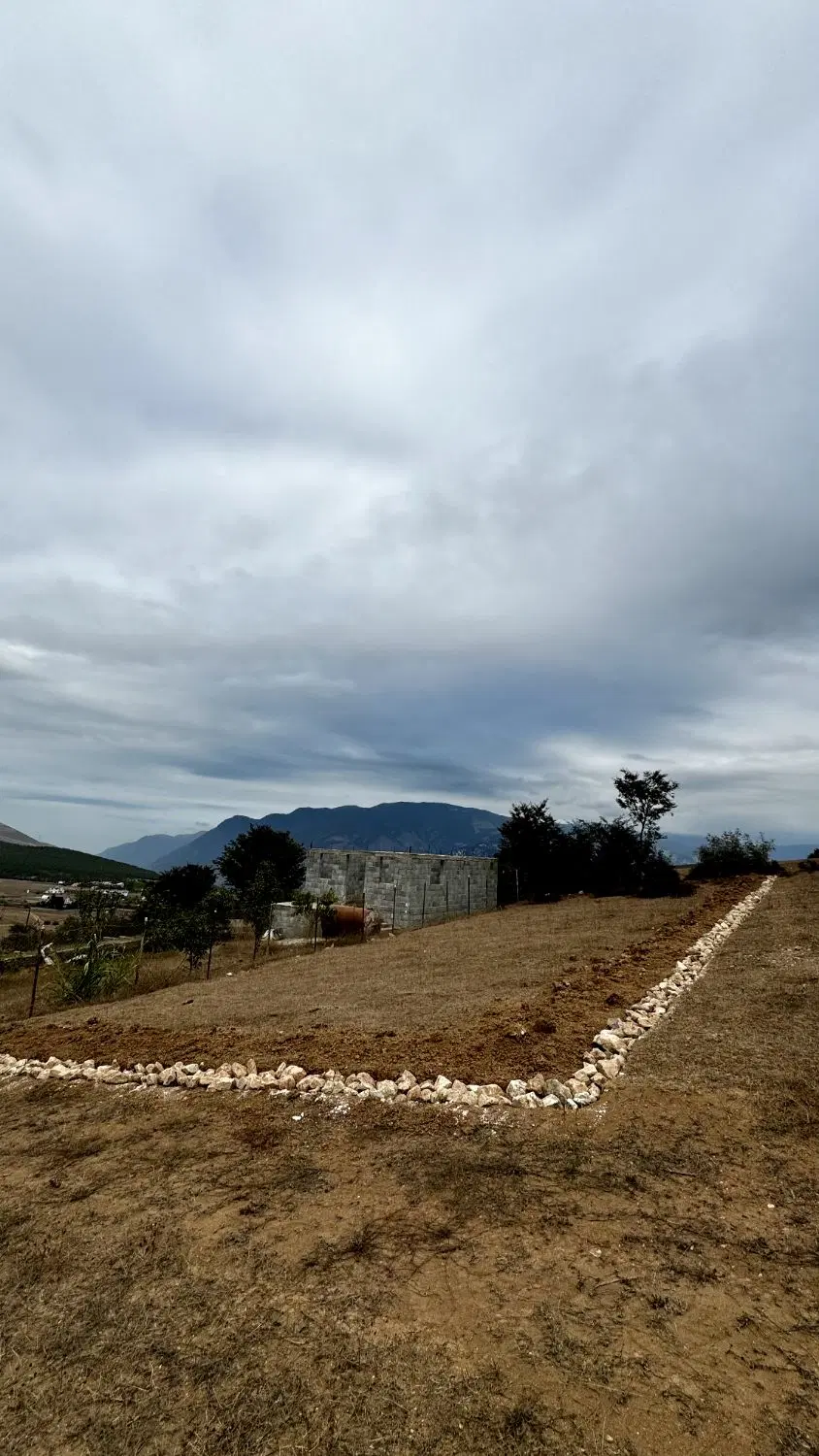 زمین ۳۰۰ متری کلاردشت