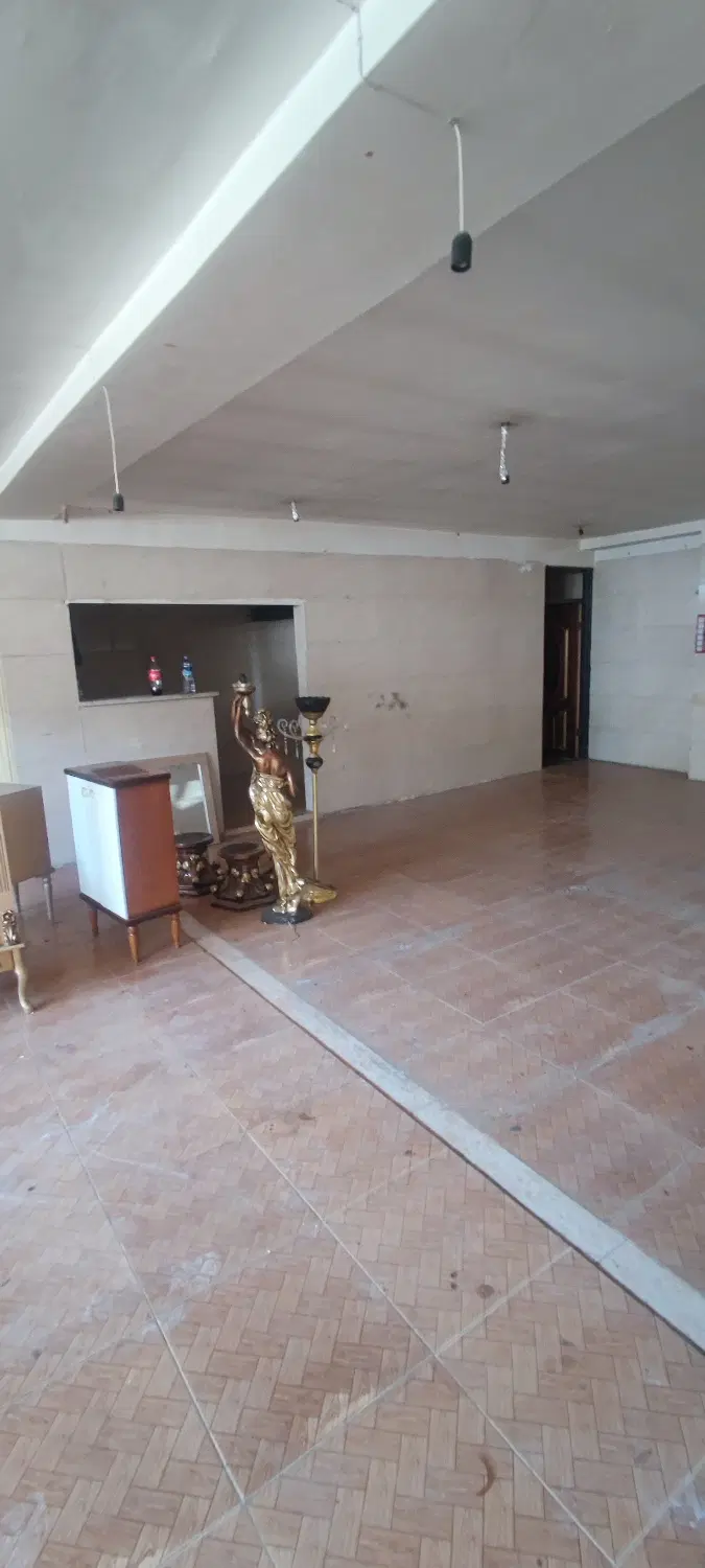 اجاره زیر زمین تجاری