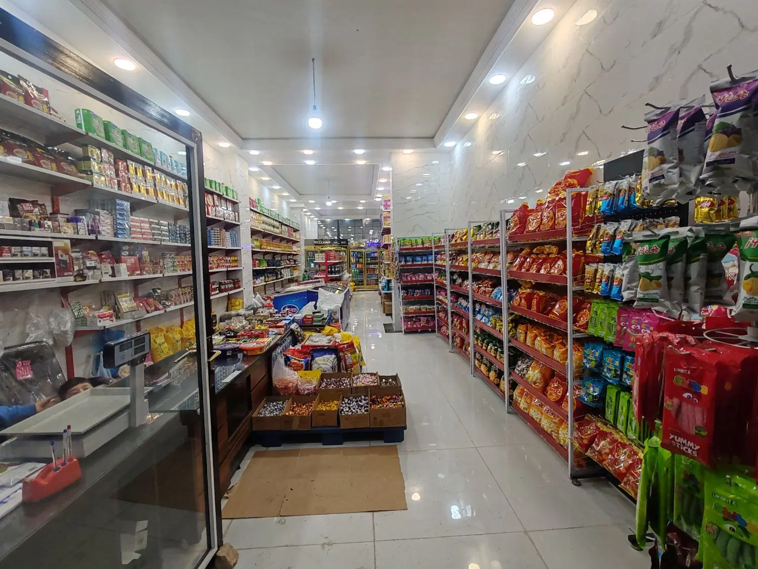 فروش مغازه 95 متری نصیر شهر