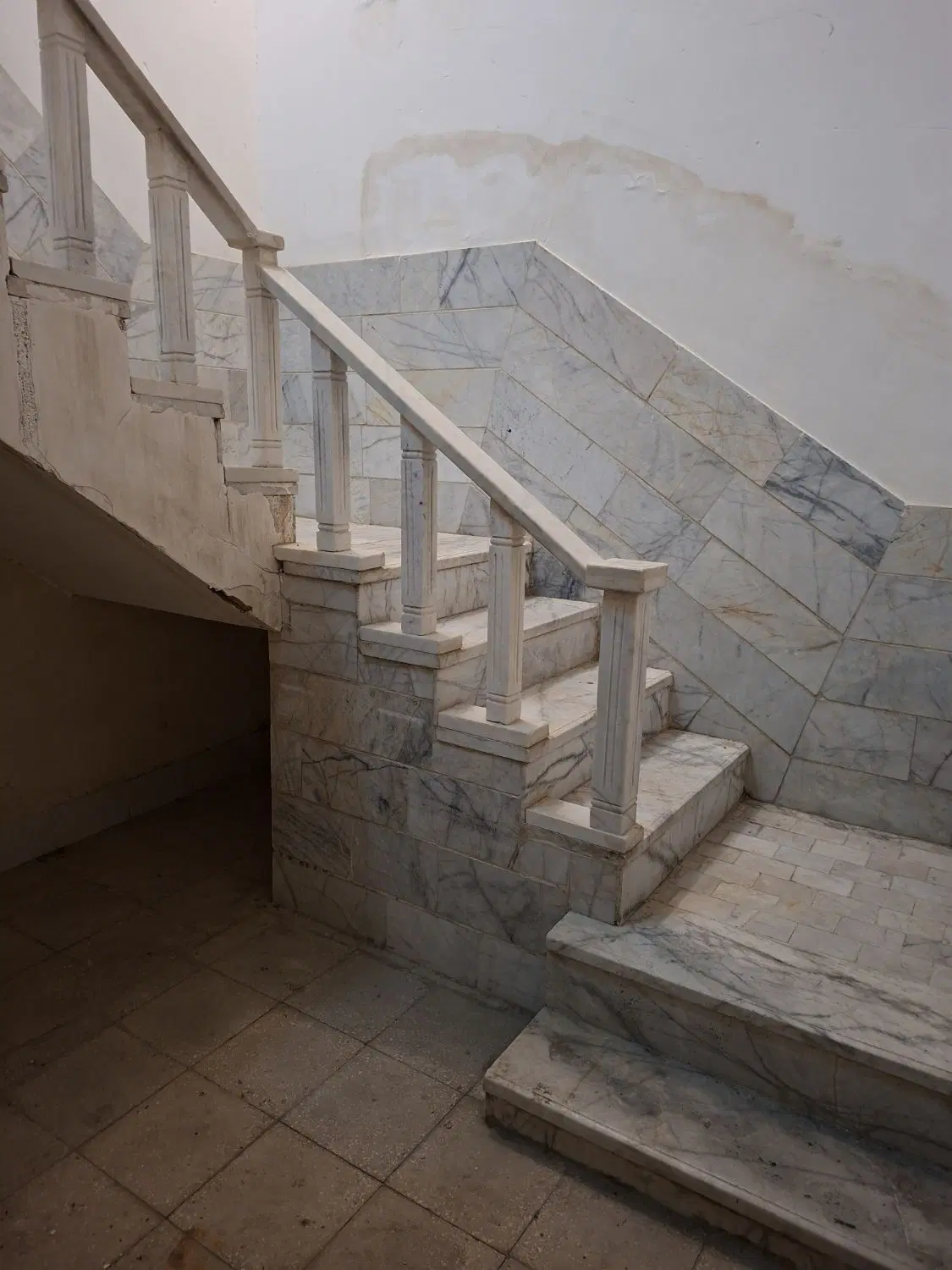 زیر زمین امیر کبیر صفائیه
