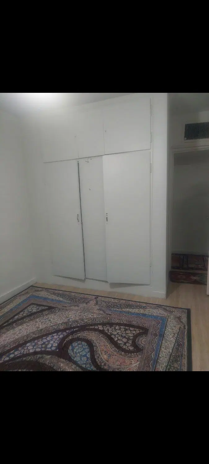 ۹۲ متری دکتر حسابی  شهرک جهان نما