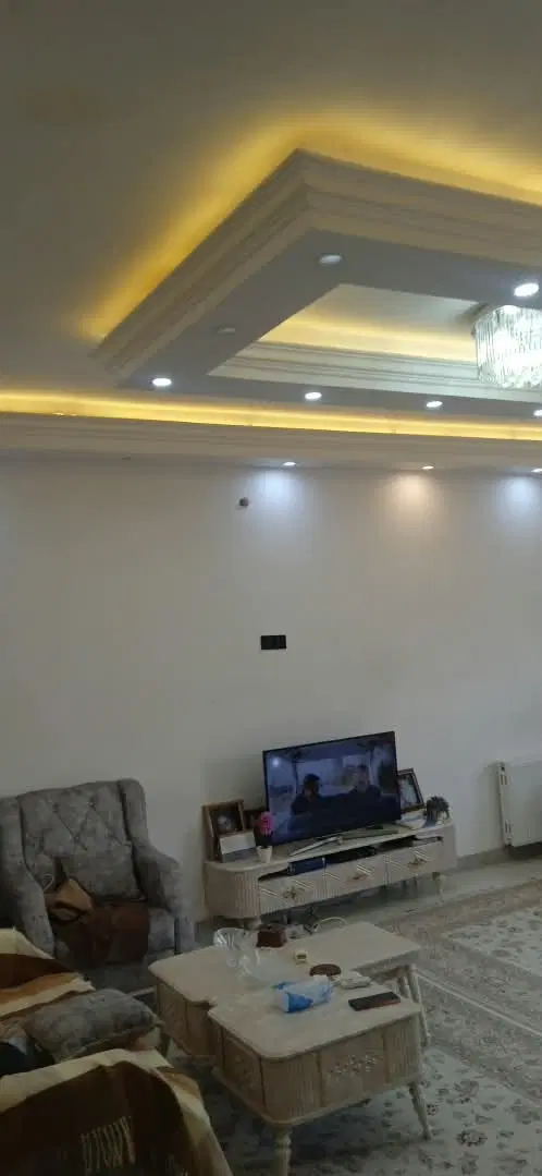 طبقه اول آپارتمان ۵۰ متر تک خواب سند تک برگ