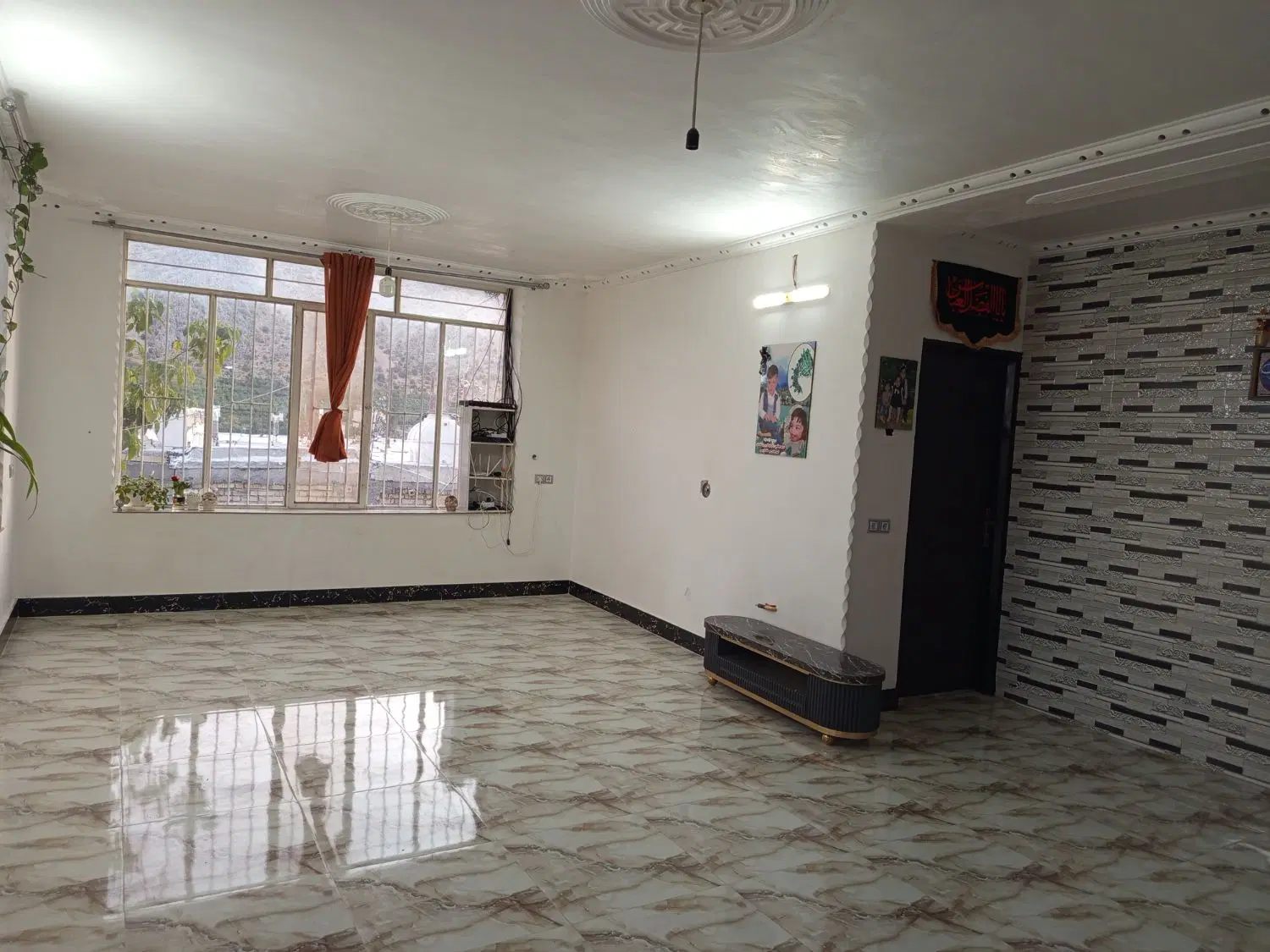 فروش خانه ویلایی دمکره