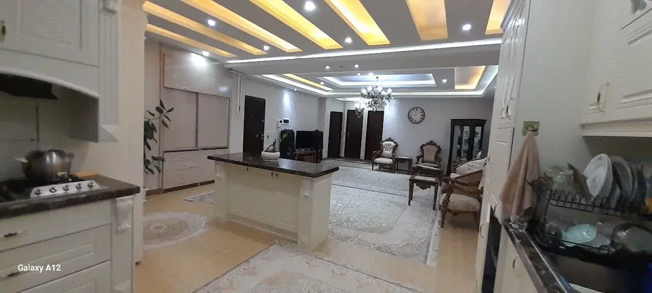 آپارتمان شخصی ساز کوی نارون ۱۲۵متر سه خواب