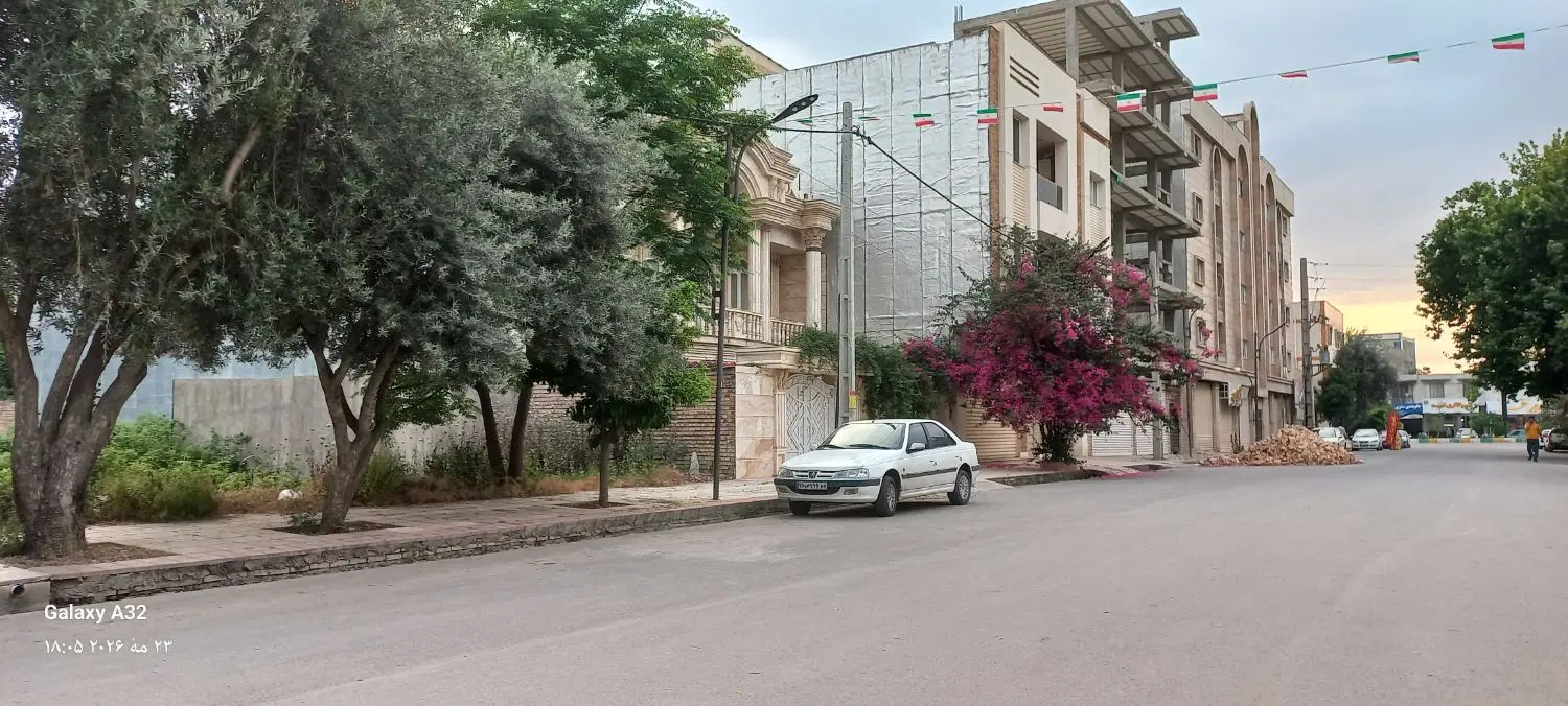 زمین مسکونی خیابان پارک (بنیادشهید)