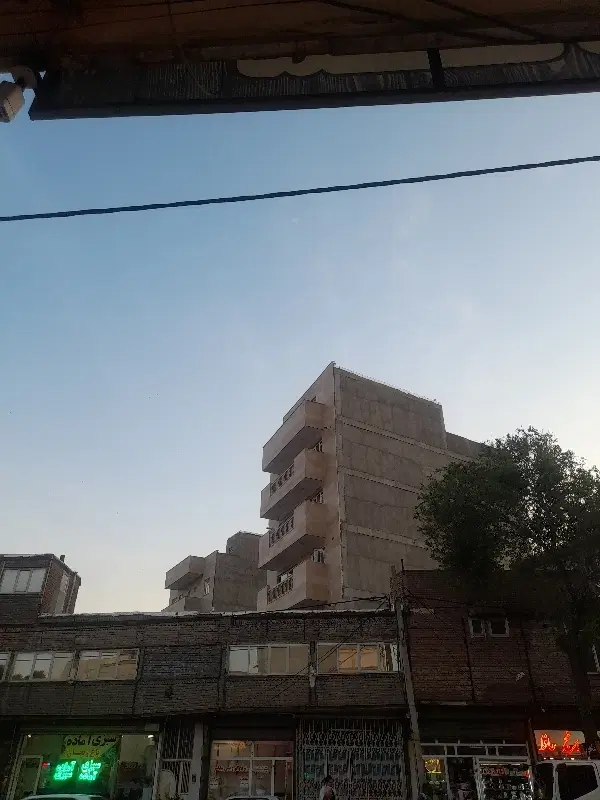 ویلایی ۱۱۷ در کوچه علی