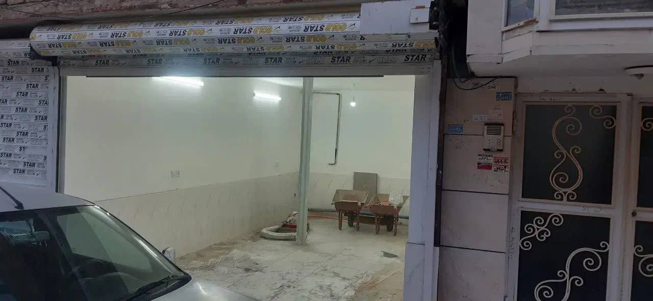 مغازه فروشی