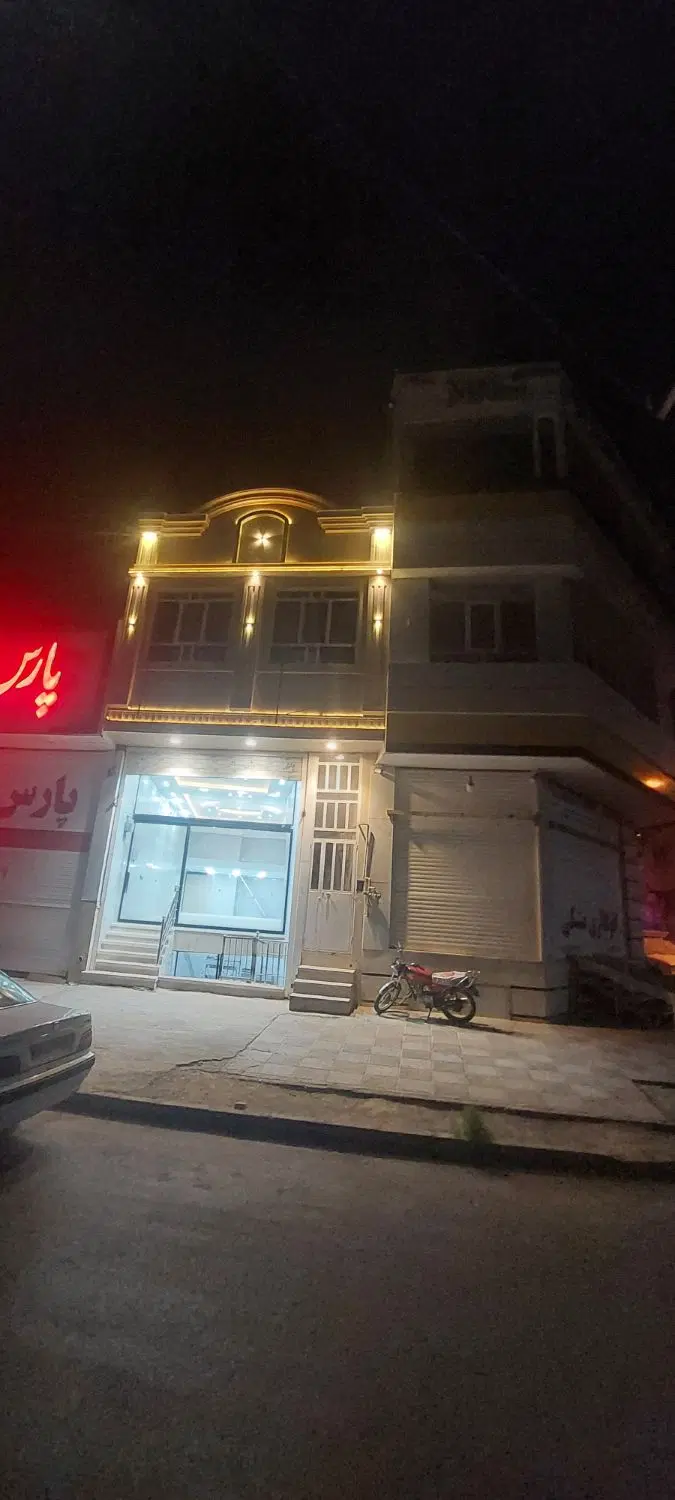 مغازه تجاری ۱۰۵متر