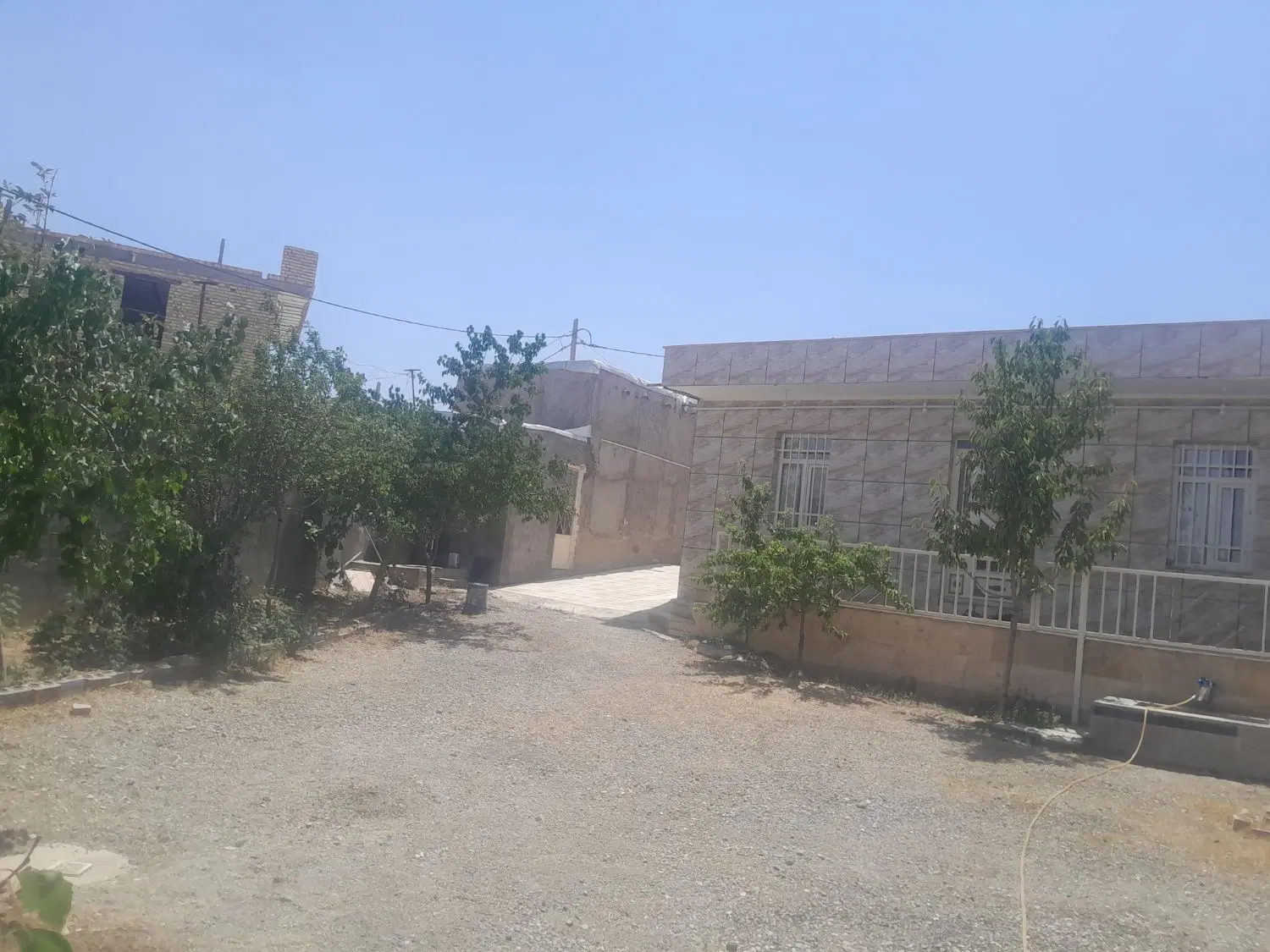 خانه ویلایی ۲۹۰ متر سند دار روستای سیدان