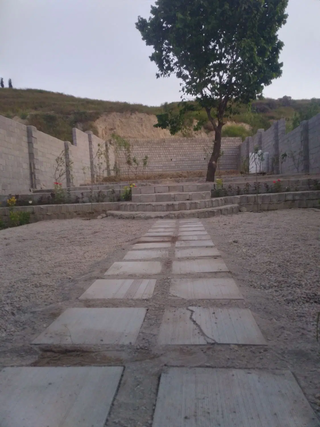 زمین ویلایی ۴۰۰ متر در سردرود