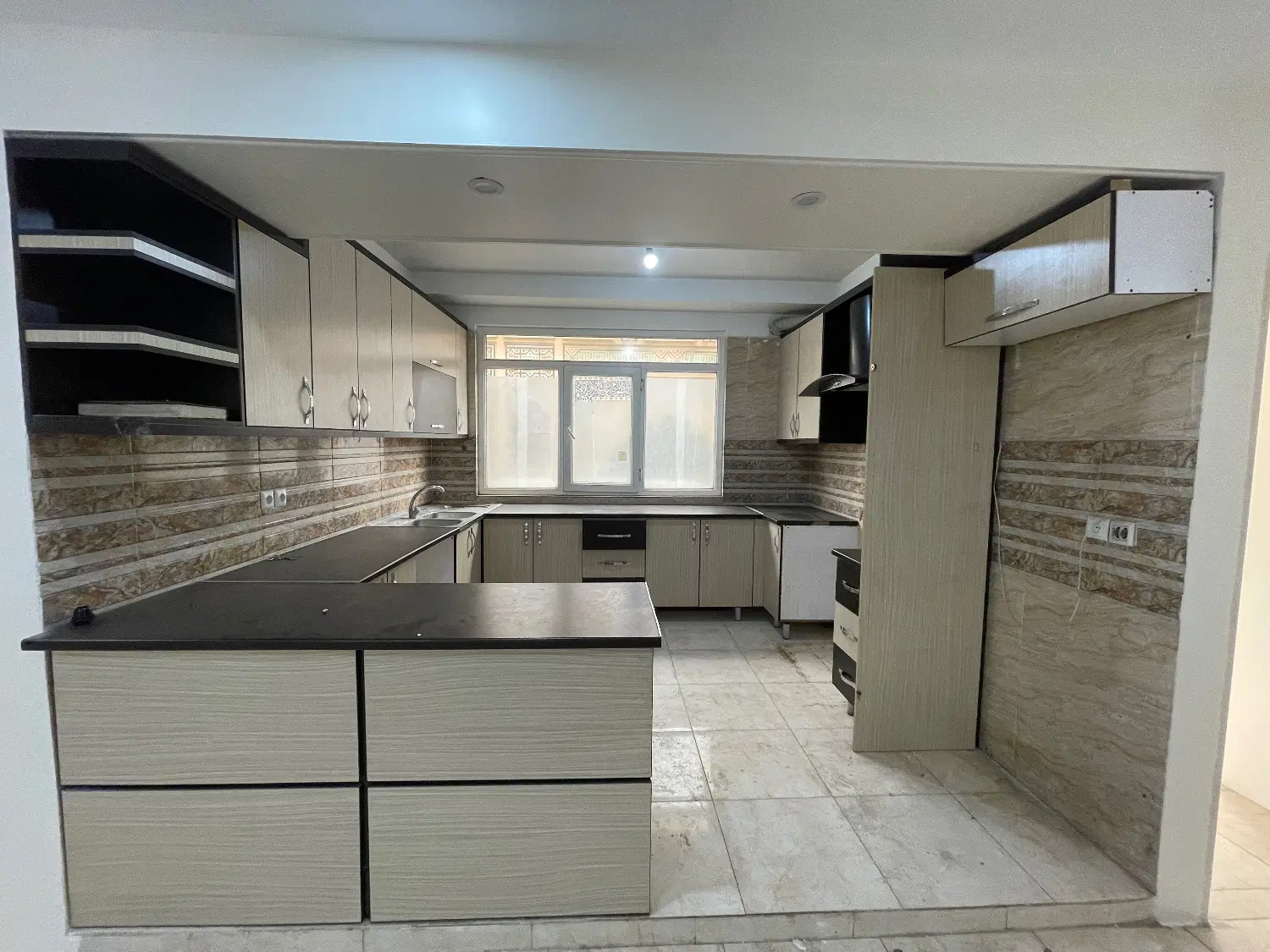 فروش واحد مسکونی