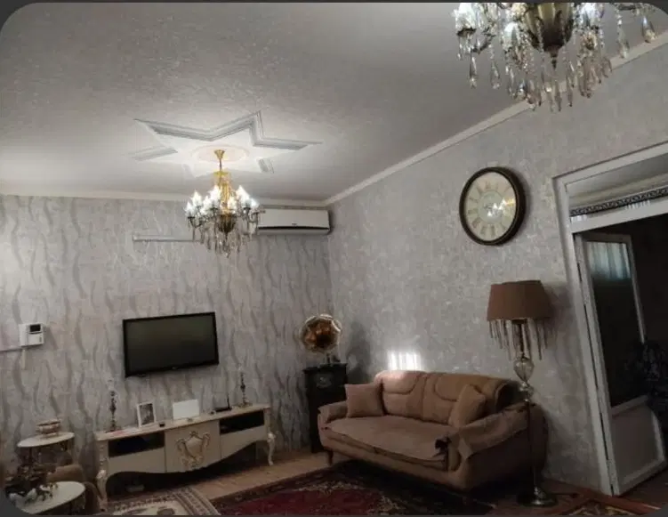 خانه ویلایی ۱ طبقه خیابان ورزش