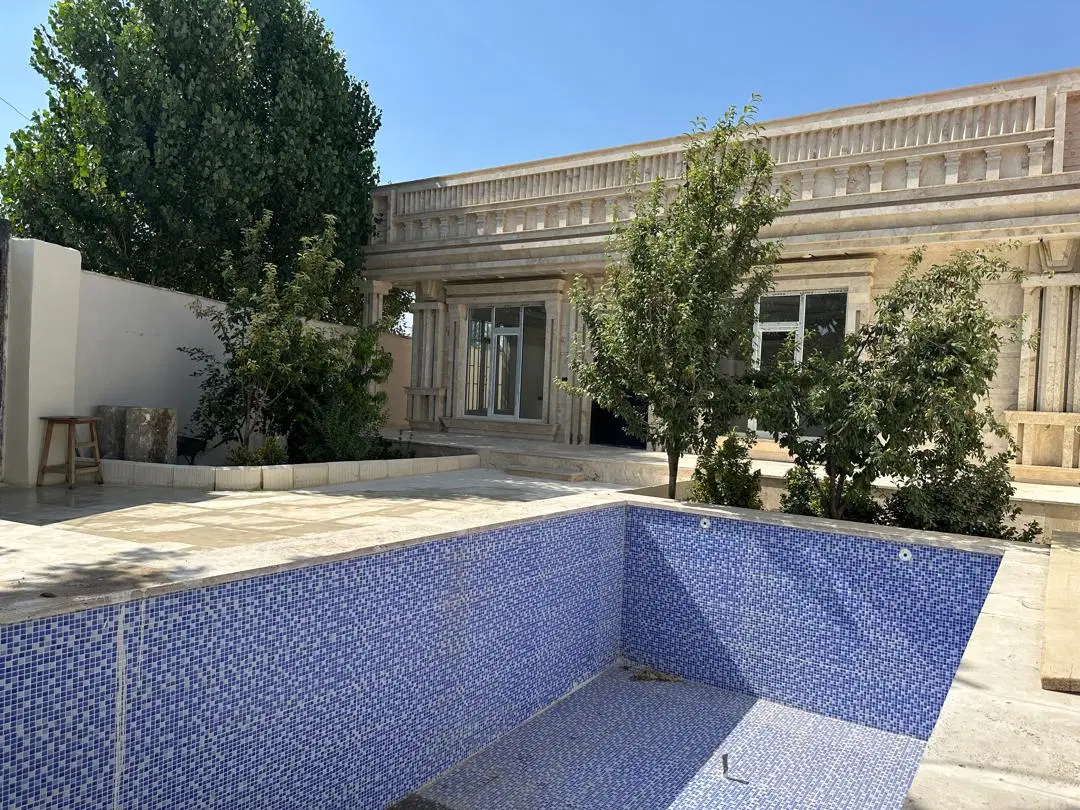 ۳۵۰ متر باغ ویلا فول بافت تهرانی
