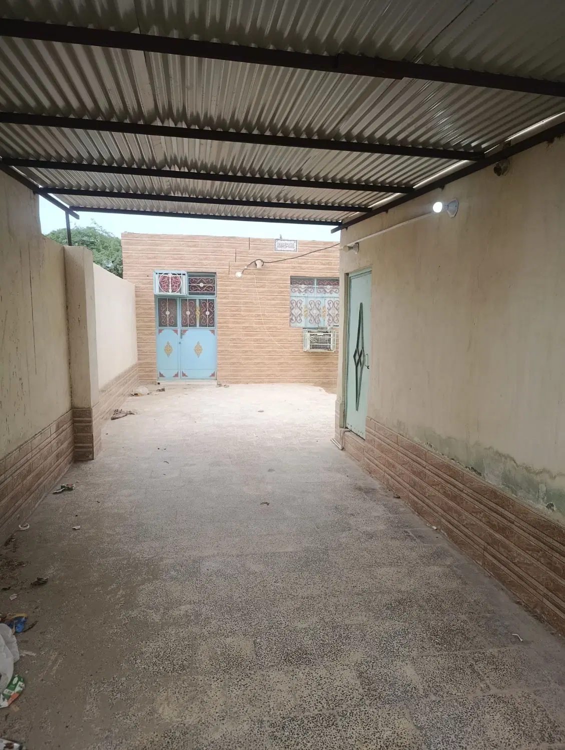یک خانه ویلایی اجاره داده میشود