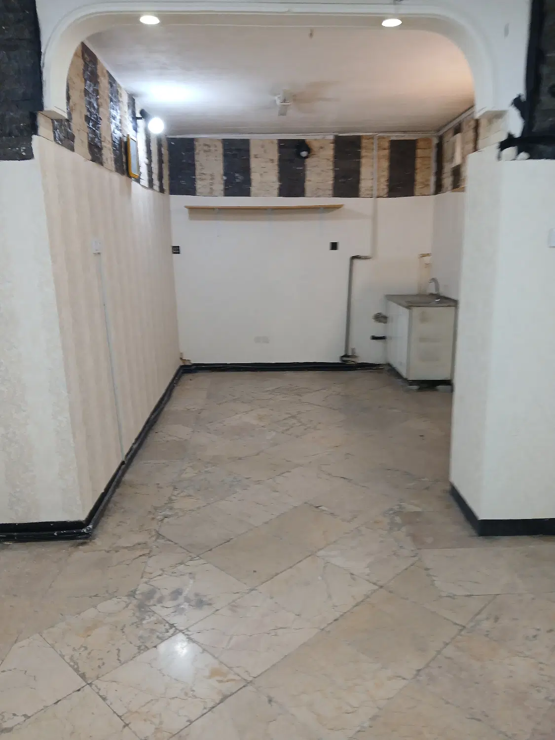 اجاره دفتر کار درب مستقل