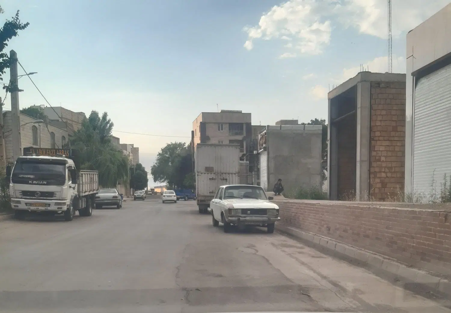 زمین تجاری ۱۹ متری بحر خیابان نبوت آینده دار