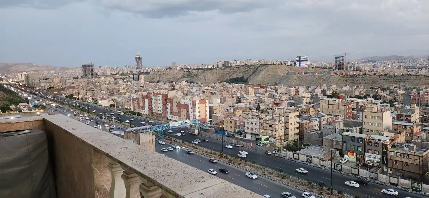 آپارتمان ۱۶۱ متری در رشدیه ولی امر