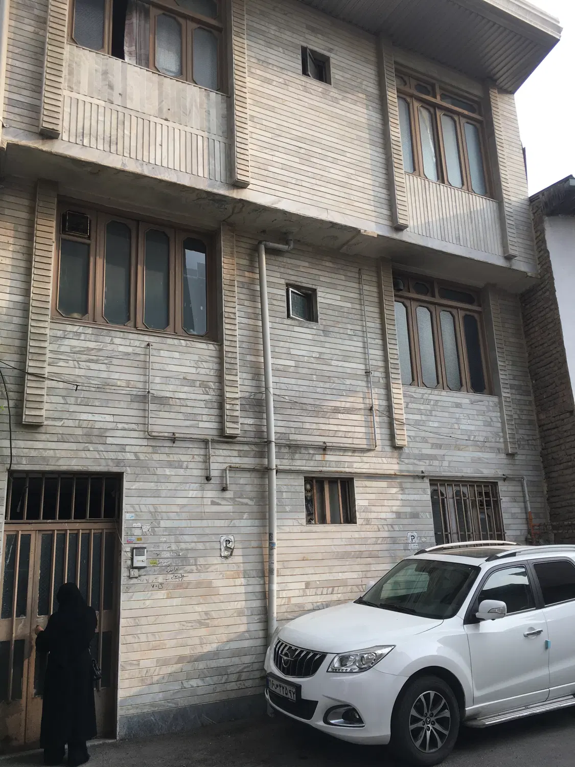 خانه 105متری در شیرخورشید