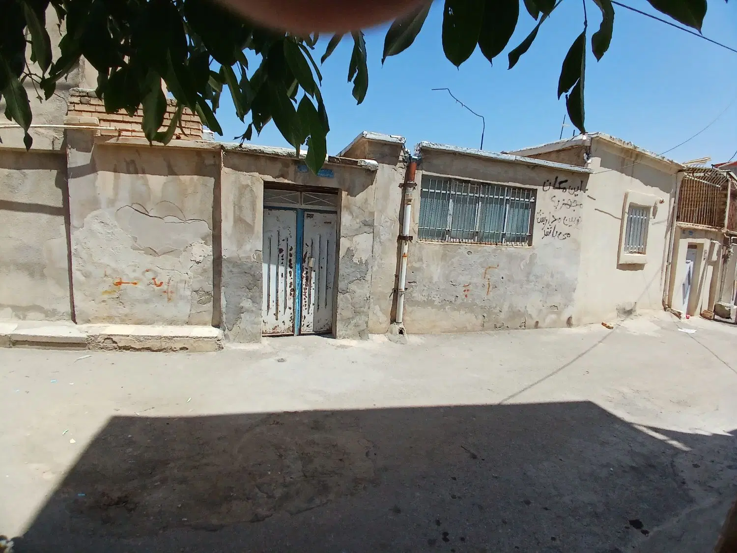 خانه ۶۰ متری انتهای فرح